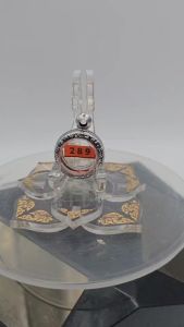 M#289 ตลับพระ/กรอบพระสเตนเลสลายไทย วงใน 1.7*1.7 ซม พิมพ์เหรียญเล็กหรือใกล้เคียง ขนาดที่ใส่สวย 1.4*1.4 ซม. สงสัยทักแชทได้ค่ะ