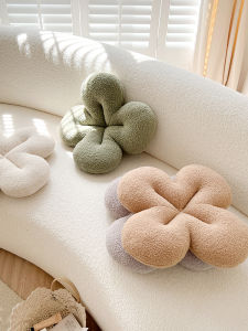 Manyue Ins Cute Clover Cushion: A Comprehensive Guide