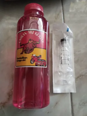 Air aki merah buat aki drop soak dan lemah tidak kuat stater 250ml