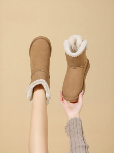 Josiny | Leather Thick Sole Shearling Snow Boots