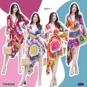 P8608 เดรสคอวีระบายเฉียงหางปลาพิมลายดอกไม้ V-neck slanting fishtail dress with floral print