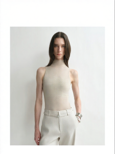 Knitted Luxury Sleeveless High Neck Blouse Lightweight Transparent Gradient
