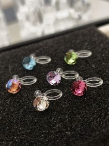 Shijia Huazi Ear Clip Is Super Shiny!! Womens 6mm round Diamond Plastic Resin Transparent U-Shaped Invisible Ear Clip