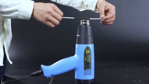 🥇รับประกันของแท้🥇เครื่องเป่าลมร้อน โลหะ ความร้อน1วินาที ไดเป่าลมร้อน2000w พลังงานสูง สามารถใช้สำหรับฟิล์มรถยนต์การ ละลายก๊อกน้ำฟิล์มหด บรรจุภใช้ลอกสี ดัดงอพลาสติก หรือลอกสติ๊กเก ที่เป่าลมร้อน ปืนเป่าลมร้อน เป่าลมร้อน ตัวเป่าลมร้อน ไดรเป่าลมร้อน heat gun