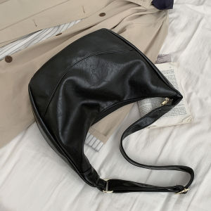 Large Capacity Retro Casual Womens Bag Autumn Winter