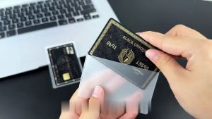 MI-C1203 Plastik Pelindung Kartu ATM SIM KTP Transparan Sampul Cover Anti Gores / Sarung Pelindung
