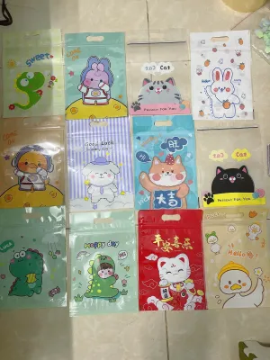 50 TÚI ZIP HOẠT HÌNH Đựng thực phẩm Bánh Kẹo Quà Bánh Tết (15.5cm x23cm) Nhiều Mẫu Xinh Xắn Và Tiện Dụng- đựng Tất cả