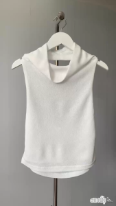 Đen/ Trắng 2 lớp Áo cổ đổ cộc tay hở lưng bo chun chất thun giấy mát mẻ co giãn form ôm tôn dáng basic nhưng slayyy cam kết nhận hàng như video shop tự quay MADI TOP