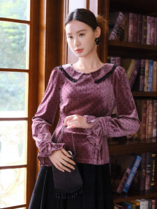 XXNING | Áo Blouse In Đốm Velvet Pháp Đeo Trong Và Ngoài Ôm Sát