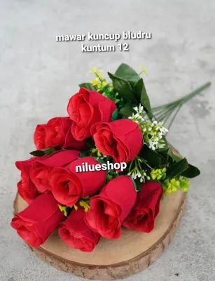 Bunga mawar/rose kuncup bludru kuntum 12/BUNGA ARTIFICIAL /BUNGA PLASTIK /BUNGA ROSE KUNTUM 12