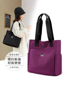 Large Capacity Canvas Tote Bag Womens Fashion Commuting Single Shoulder Bag High Quality Texture 2025 New Style Fashionable Bag