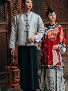 ชุดกี่เพ้าพิมพ์ลายใหม่สำหรับผู้หญิงในยุคราชวงศ์จีน เสื้อคลุมไหล่แบบมีกระดุมใหญ่ ชุดเจ้าสาว ชุดเจ้าสาว ชุดฮันฟูโบราณ