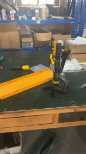 Kìm đột lỗ thủy lực SYD 32  chuyên dụng cho thợ  bao khỏe bao bền