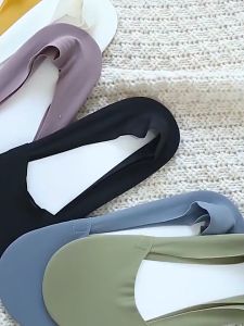 Invisible Socks Anti Slip Summer Ultra-thin Women Socks Silicone Socks Classic Business Socks Women Shallow Mouth Silk Socks