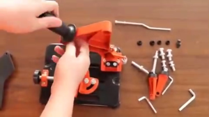 ขาตั้งเครื่องบดมุมอเนกประสงค์ เครื่องจับหนาพิเศษเหล็กหล่อฐานเหล็กที่แข็งแรง 0-45° เครื่องบดมุมแบบปรับได้มัลติฟังก์ชั่น