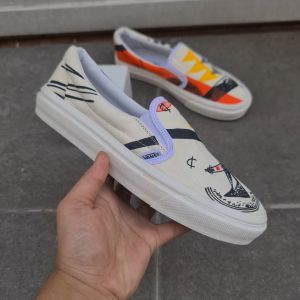 OBRAL SEPATU SLIP ON VANESS VAULT OG X MOMAH KARAKTER 36-43 SEPATU VULCANIZED MURAH PUTIH 100%