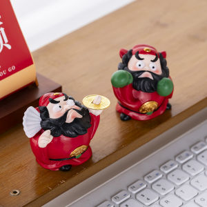 Q Version Zhongkui Stress Relief Office Desk Decoration Car Interior Decoration Small Person Wu Song Feather Resin Craft