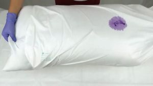 Favorway Disposable Beddings (Bedsheet & Pillow cases)