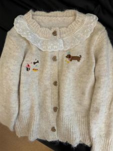 เสื้อคาร์ดิแกนถักคอตตอนลายดอกไม้สไตล์วินเทจสำหรับผู้หญิง ฤดูใบไม้ผลิและฤดูใบไม้ร่วง ทรงหลวม ปักลายสุนัข แขนยาว ปกติ