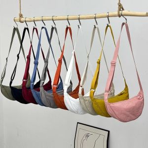 Lightweight Nylon Dumpling Shape Crossbody Bag for Commuting And Trying on Clothes Simple Macaron Color Single Shoulder Bag