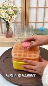 KiMe ถาดทำน้ำแข็ง แบบใหม่ 2ชั้น/58ช่อง ที่ทำน้ำแข็งแก้วเยติ ที่ตักน้ำแข็ง กล่องน้ำแข็ง แม่พิมพ์ทำน้ำแข็ง