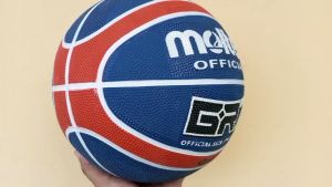 Bola Basket Molten GR7 Bahan Rubber Karet Tebal Warna Biru Size 7 Bonus Pompa Rompi Ori Import