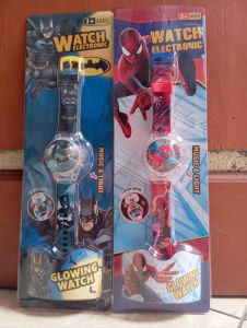 Jam Tangan Mainan Anak Karakter Spiner Music & Lamp Cocok Untuk Hadiah Hampers Dan Kado Orang Tersayang (Bisa Di Buka Tutup Bagian Atas nya Bisa Menyala Lampu nya Keluar Suara Musik nya)