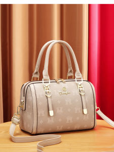 Elegant Ladies Large Capacity Boston Pillow Bag 2025 New Commuter Shoulder Crossbody Bag Versatile Casual Polyester Lining