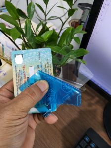 Bộ dán cường lực dẻo nano Bảo vệ căn cước công dân chống va đập chống trầy xước chống nước tự dán tại nhà dể dàng