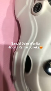 Sandal Baim Wanita Jibbitz Cantik Rantai Boneka Tebal 2 Warna - 8099 36/41