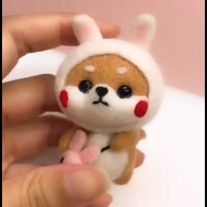 Needle Felt Doll DIY Kit Animal Wool Needle Felting Poke Kerajinan Boneka Anjing Kostum Lucu