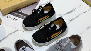 Boys and girls shoes 2023 spring and autumn Korean version of the new childrens coconut shoes outdoor sports shoes breathable mesh medium and large childrens mesh shoes casual sports shoes