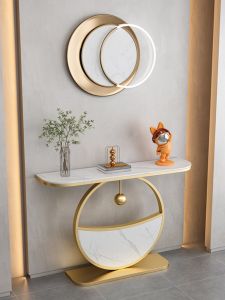 Tủ Sứ Bán Nguyệt Đơn Giản Hiện Đại Cho Lối Vào