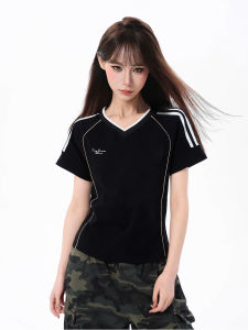 ARCG | American Style Black V-Neck Short Sleeve Summer Design Sporty Fitting T-Shirt
