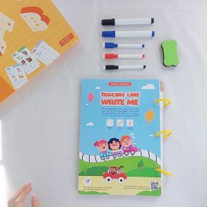 Bộ sách học chữ số có thể vẽ và xóa được tặng kèm viết và bảng lau. Nhiều chủ đề cho bé lựa chọn