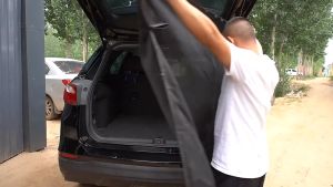 ตาข่ายกันยุงแม่เหล็กและสายรัดสำหรับ SUV/MPV ติดตั้งง่าย ระบายอากาศได้
