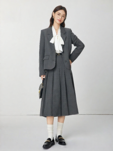 Lightweight Professional Womens Suit Jacket for Office Wear
