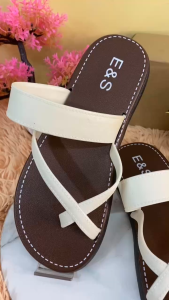 Fashion Womens Wear Cross Strap Pinch Toe Soft sole Rubber Flat Slipper 1299