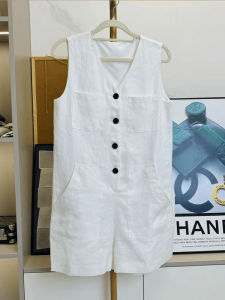 Elegant Ageless Linen V-Neck Sleeveless Romper Womens 2025 New Small Size Single Button Slimming One-Piece Summer Shorts