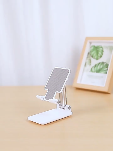 ที่วางโทรศัพท์แบบอเนกประสงค์นี้สามารถใช้กับแท็บเล็ตได้ด้วย เนื่องจากสามารถปรับความสูงและพับได้