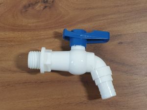 Vòi Hồ Vòi xả nước bằng nhựa PVC loại dày màu trắng răng ngoài phi 21