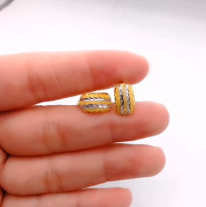 Yon Hing Subang Katup 2 Tone Emas 916