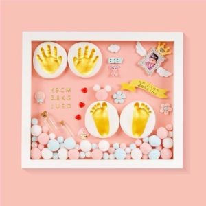 (In 2 ảnh miễn phí ) Size 26x28cm (0-2 tháng) in 2 tay 2 chân Khung in dấu chân tay bé