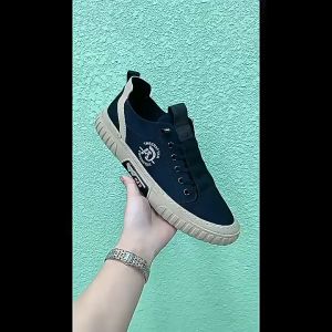 Sepatu Kulit Canvas Pria Terbaru 2025 Trend Kekinian Korean Style Sepatu Pria Casual Sepatu Cowok Sneakers Import Premium Kasual Terpopuler Sepatu Anak Cowok Dewasa Keren Buat Gaya UCHIHA SEPATU COD BAYAR DITEMPAT