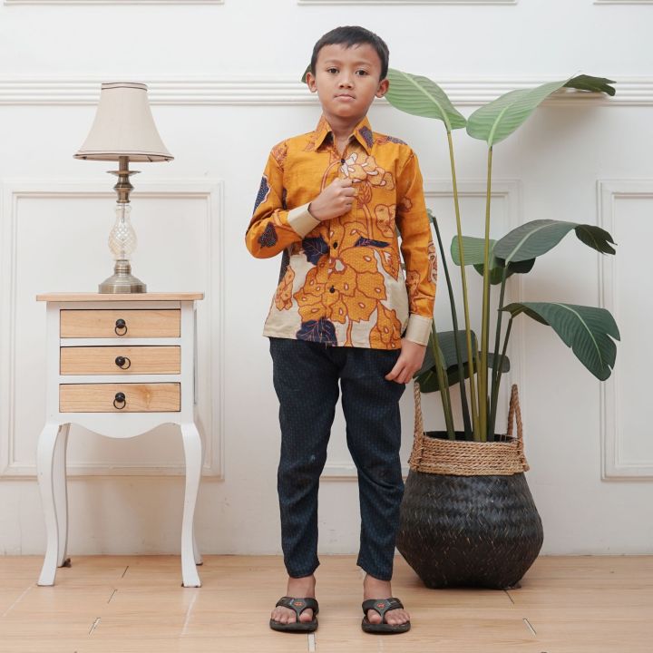 Baju%20Batik%20Couple%20Pasangang%20Suami%20Istri%20Kapelan%20Keluarga%20Pasangan%20Kondangan%20Baju%20batik%20Pasangan%20Terbaru%202024%20Batik%20gamis%20Wanita%20Baju%20Batik%20Wanita%20-%20Image%208