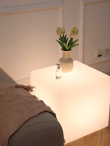 World Aifei Mall Glowing Cube Square Stool LED Light Cube Seat Chair Waterproof Rechargeable Lighting Sitting Stool Multipurpose Lighting