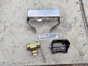 paket set !!! dudukan penahan jok jog c70 set engsel dan kunci kuncian jok dudukan jok c70 tebal detail original crom krom