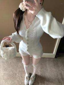 Áo Len Cardigan Dệt Kim Cổ Chữ V Dài Tay Phong Cách Retro Cho Nữ Áo Khoác Ngoài Thời Trang Xuân Thu Áo Len Mềm Mại Thiết Kế Đơn Giản Chất Liệu Polyester