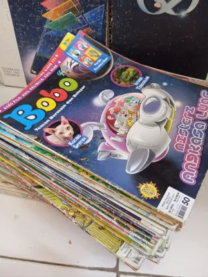 komik anak remaja one piece/Dragon Ball/crayon shinchan/bleach/new kobochan/kariage kun/death note/Eyeshield 21/digimon/doraemon/miiko/bobo/dll