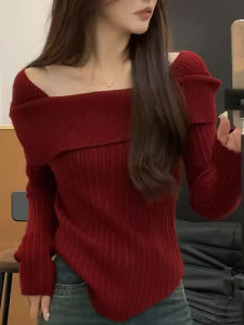 เสื้อสเวตเตอร์สีแดงสำหรับผู้หญิง ฤดูใบไม้ร่วง/ฤดูหนาว เสื้อคลุมไหล่แบบสวมหัว แฟชั่นปีใหม่ เสื้อถัก เสื้อคลุมแบบสวมหัว แขนยาว ปกเหลี่ยม